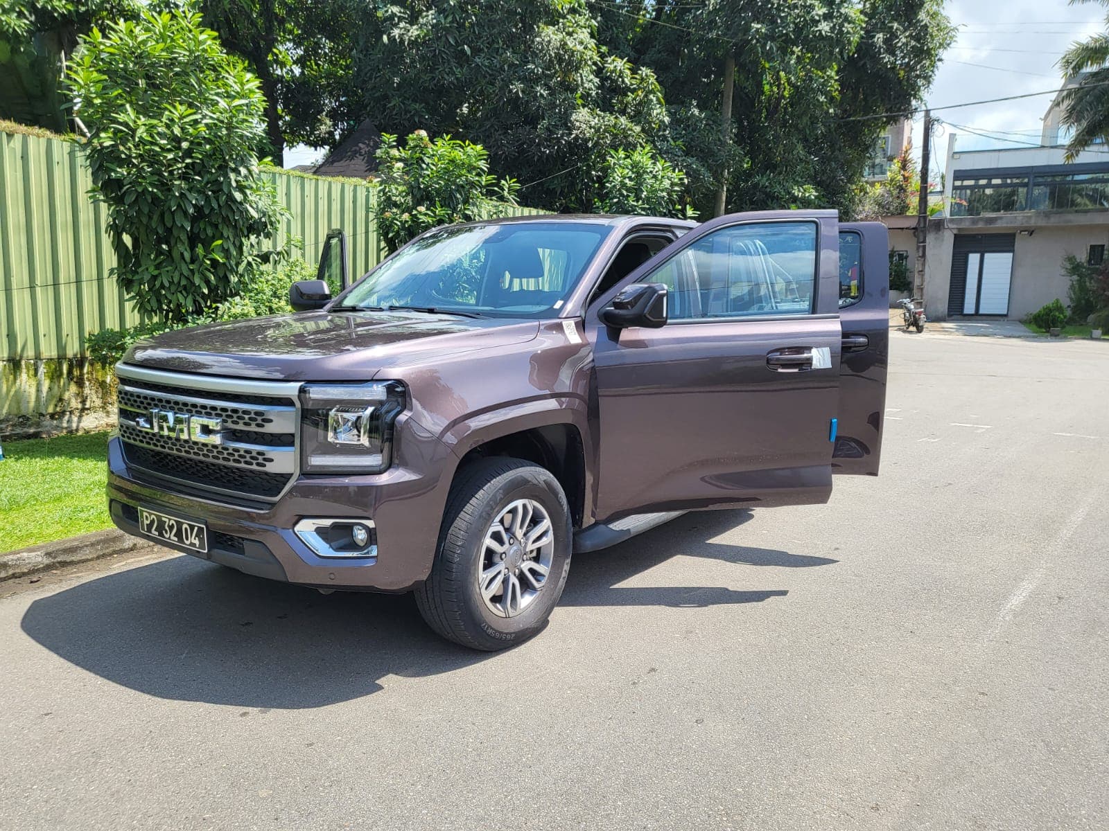 JMC GRAND AVENUE Pick-up - vitrine 1