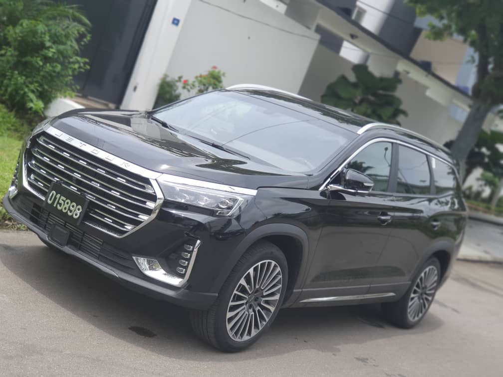 JETOUR X90 Crossovers - vitrine 1