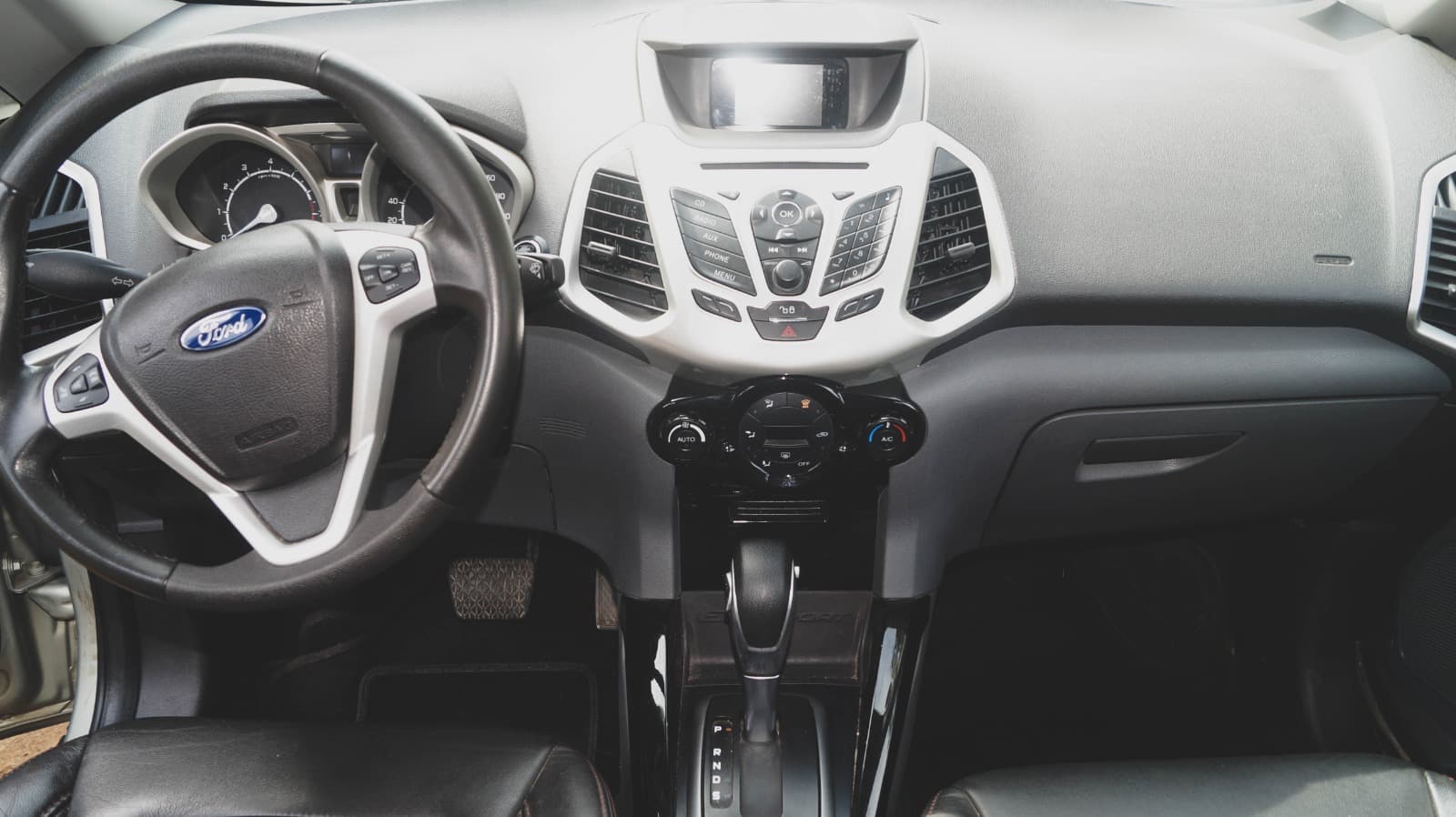 Ford Titanium 2019 — Photo 6