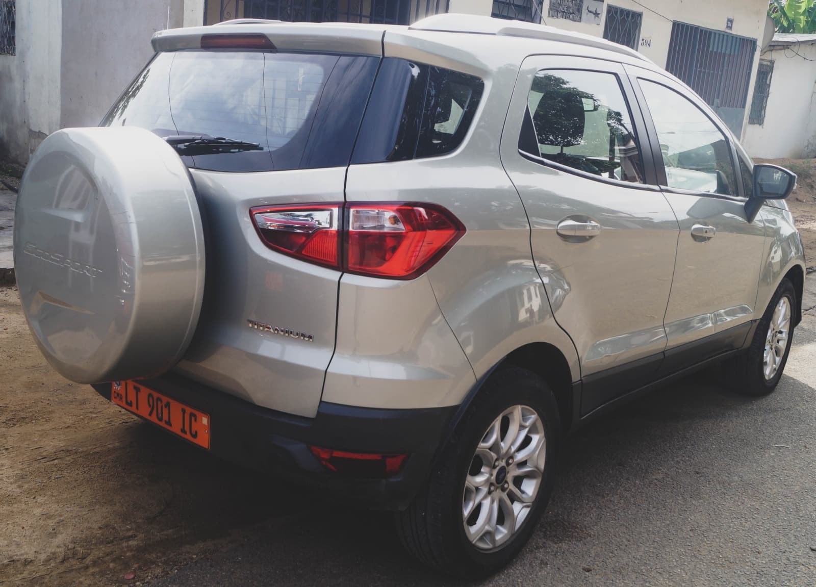 Ford Titanium 2019 - vitrine 2