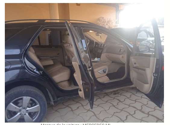 MERCEDES ML ANNÉE 2010 - vitrine 2